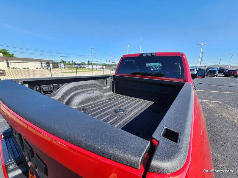 New 2026 RAM 2500 Big Horn Crew Cab 4x4 6'4' Box