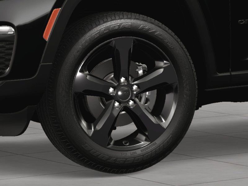 2025 Jeep Grand Cherokee Limited photo 10