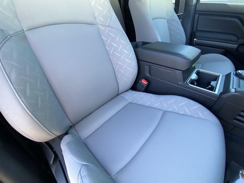 New 2025 Toyota Tacoma SR5Image 11