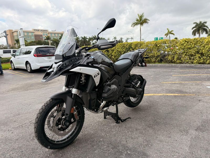 2025 BMW R 1300 GSImage 5