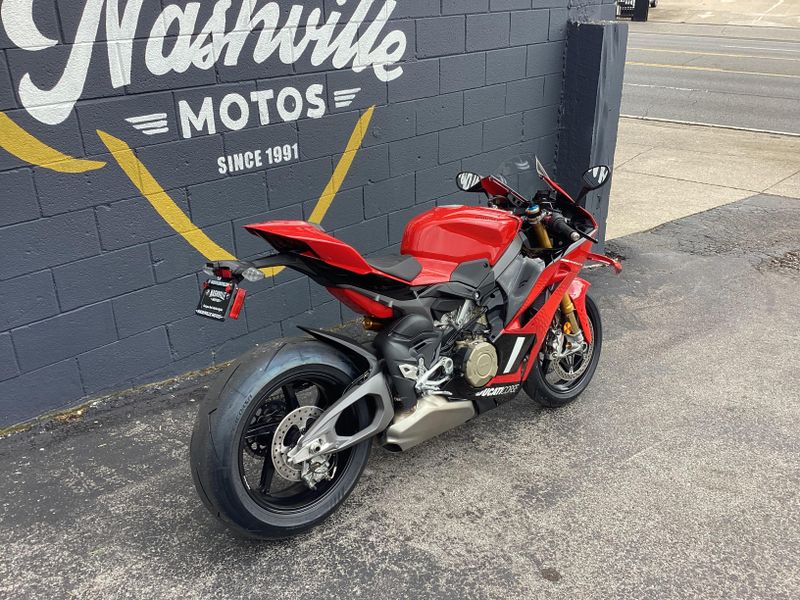 New 2026 Ducati PANIGALE V4S Corse 