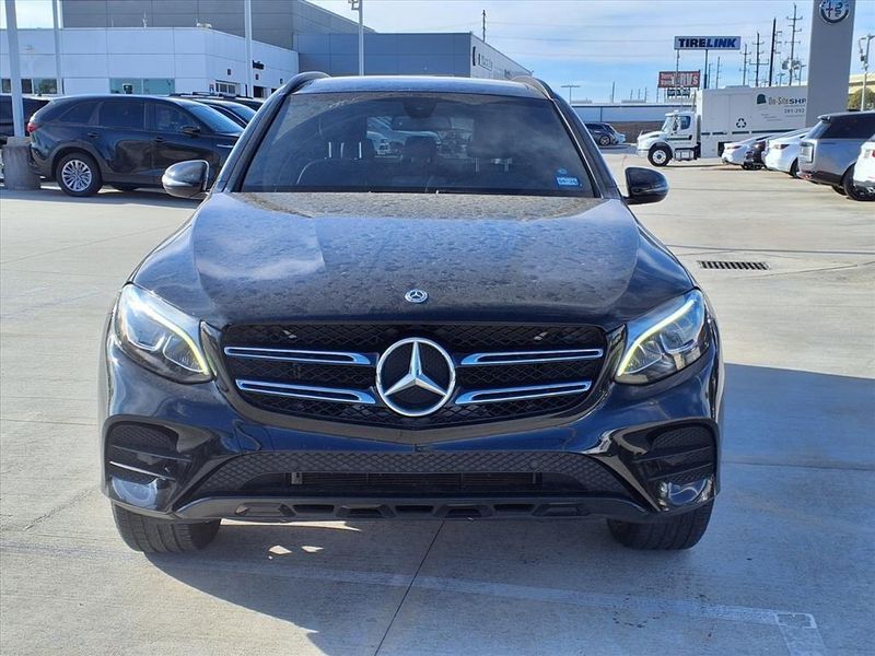 Used 2019 Mercedes-Benz GLC 300Image 4