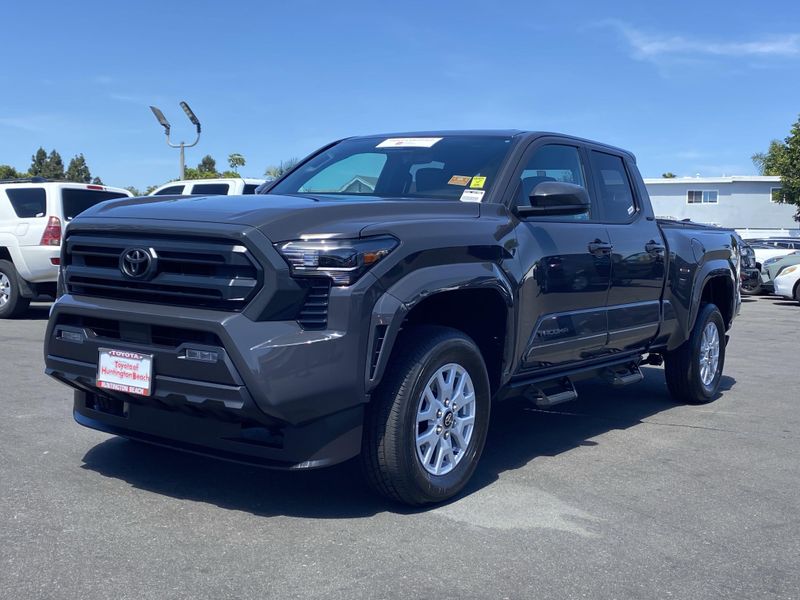 Used 2025 Toyota Tacoma SR5Image 6