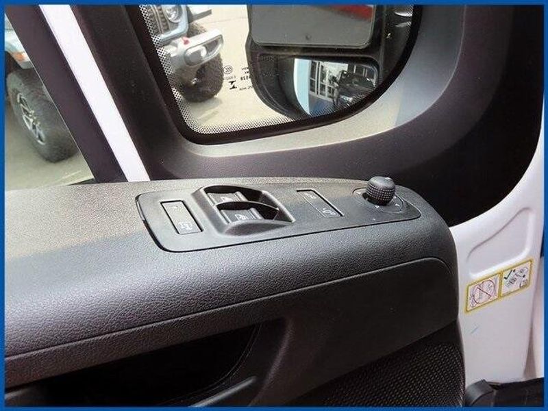 Used 2023 RAM ProMaster 3500 High RoofImage 11