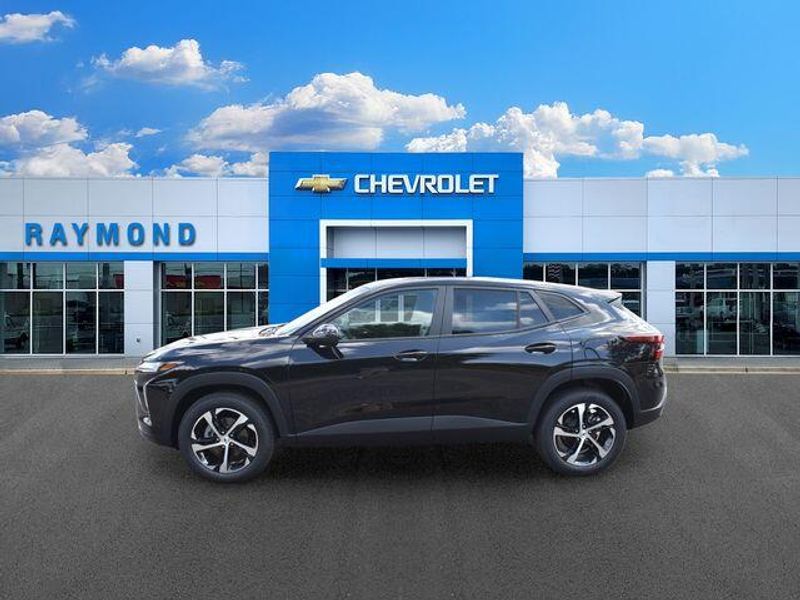 New 2026 Chevrolet Trax 1RSImage 7