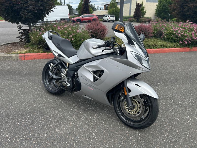 Used 2005 Triumph SPRINT 1050 ST 