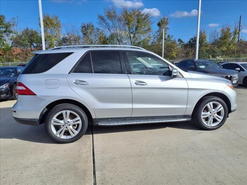 2015 Mercedes-Benz ML 350 350Image 12