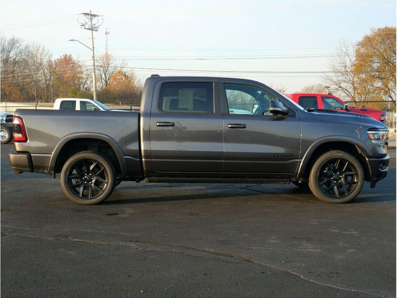 2021 RAM 1500 Laramie Night EcoDieselImage 10