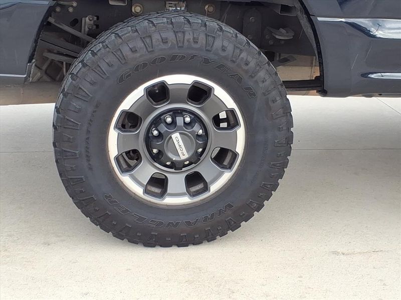 Used 2021 Ford F-250 XLTImage 10