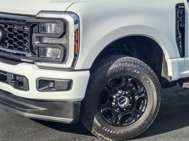 2024 Ford F-250 XL photo 3