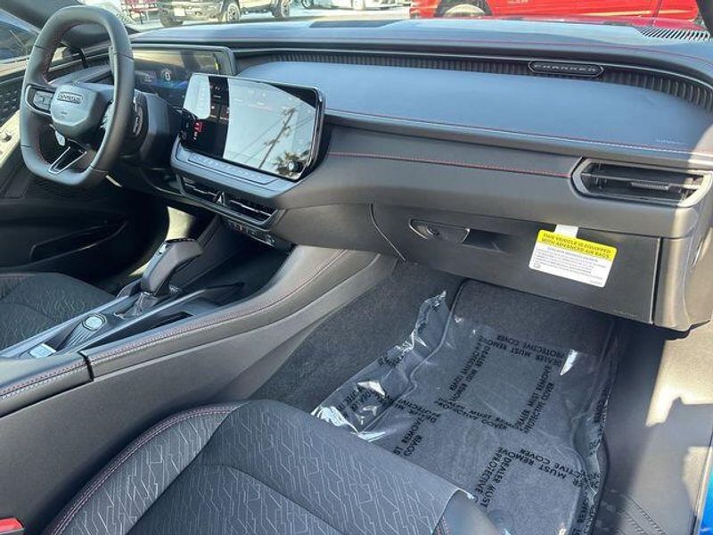 New 2026 Dodge Charger Scat Pack 2-door AwdImage 13