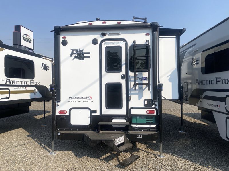 New 2027 NORTHWOOD MFG Arctic Fox 811Image 2