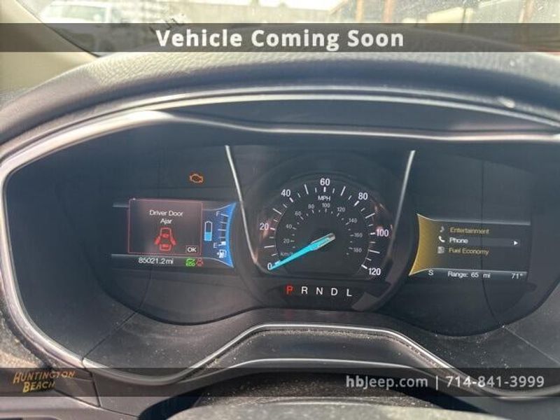 2018 Ford Fusion Hybrid TitaniumImage 11