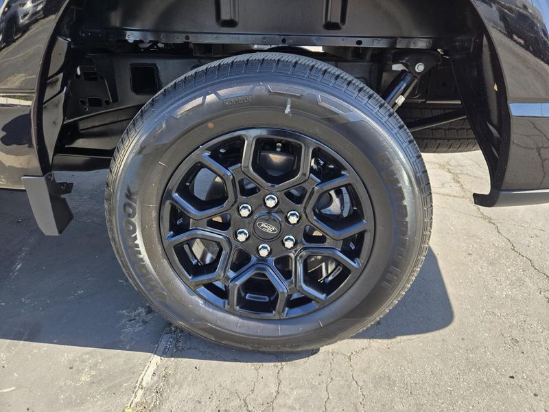 Used 2025 Ford F-150 STX 2WD SuperCrew 5.5' Box