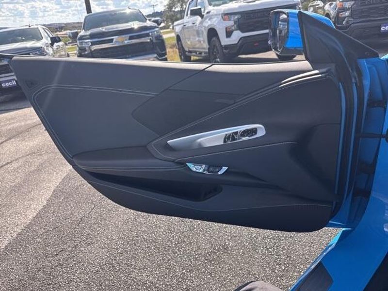 2021 Chevrolet Corvette Stingray 1LT photo 16