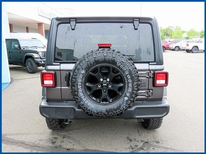 2021 Jeep Wrangler Unlimited WillysImage 6