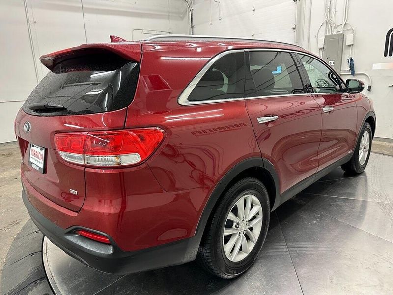 2016 Kia Sorento LXImage 15