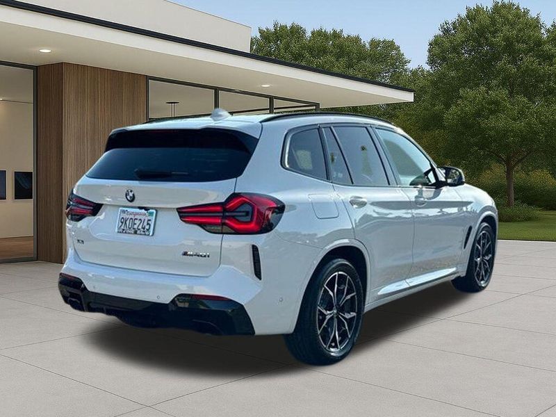 Used 2024 BMW X3 M40iImage 8