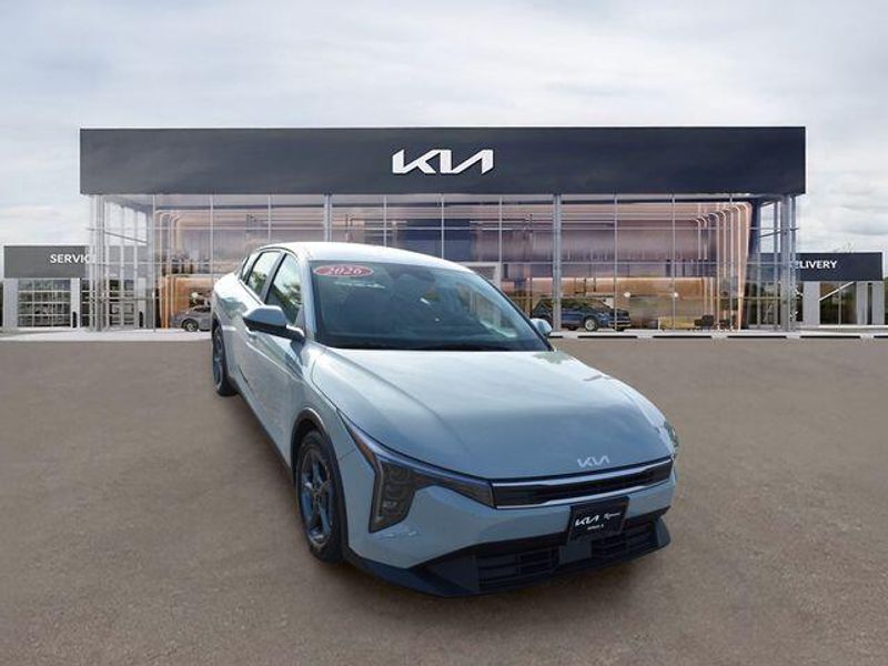 New 2026 Kia K4 LXSImage 10