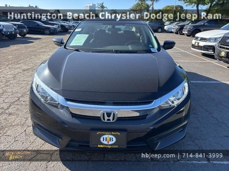 2018 Honda Civic LXImage 2