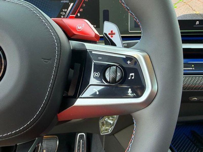 New 2026 BMW M5 BaseImage 23
