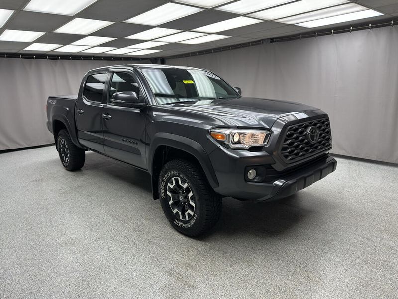 Used 2022 Toyota Tacoma TRD Off RoadImage 5