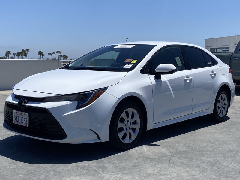 2024 Toyota Corolla LEImage 8