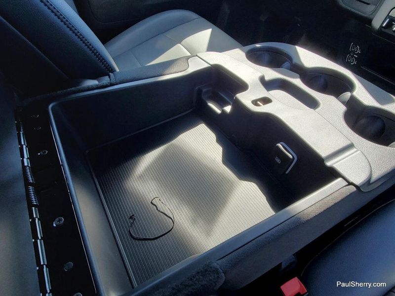 New 2024 RAM 5500 Chassis Tradesman