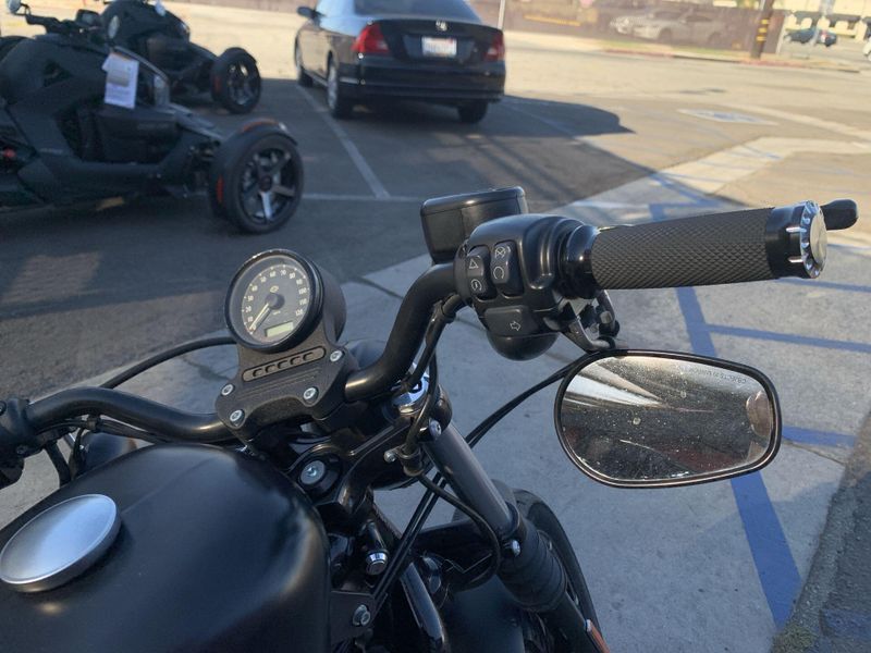 Used 2019 Harley-Davidson Sportster Iron 883 Image 11