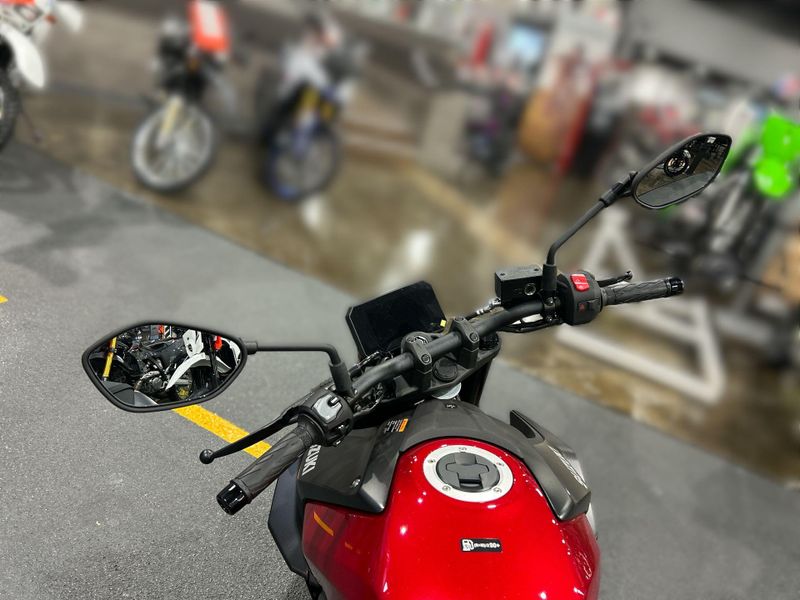 New 2026 Suzuki GSX-8S Image 17