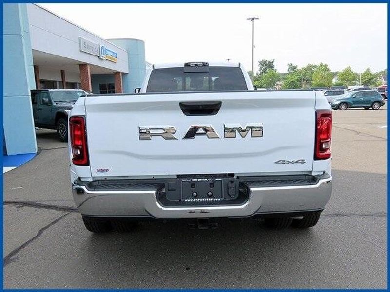New 2025 RAM 3500 TradesmanImage 6