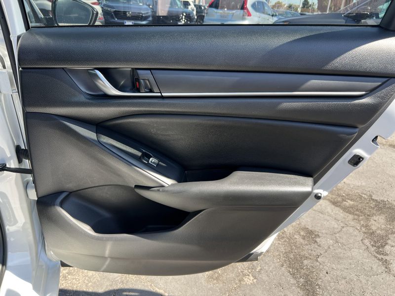 Used 2022 Honda Accord Hybrid SportImage 22