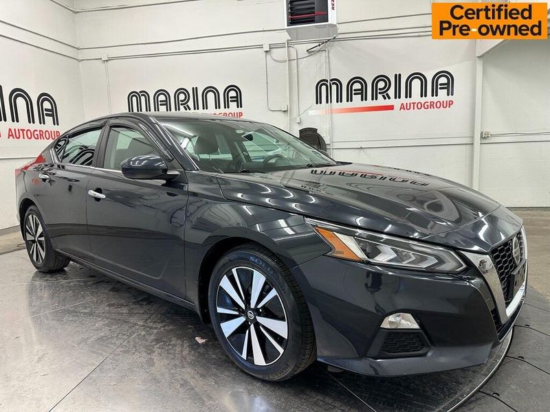 2021 Nissan Altima 2.5 SVImage 1