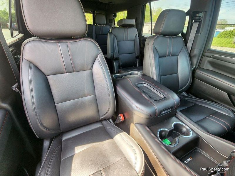 2021 Chevrolet Tahoe RSTImage 31