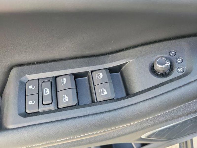 New 2026 Jeep Grand Cherokee Limited 4x4