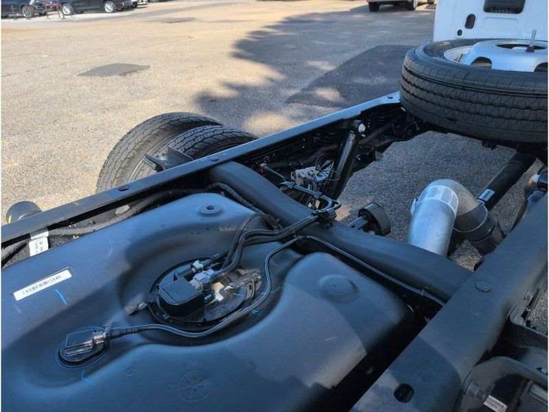 New 2026 RAM 5500 Tradesman Chassis Crew Cab 4x4 84