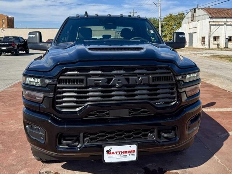 2026 Ram 2500 Tradesman photo 2