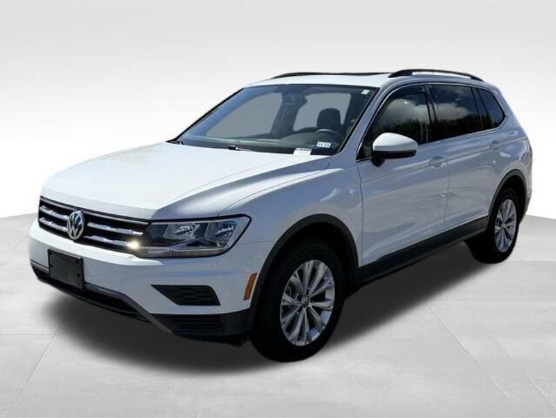 Used 2021 Volkswagen Tiguan SE