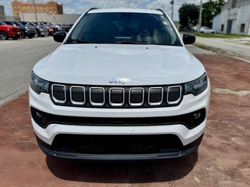 2022 Jeep Compass LatitudeImage 2