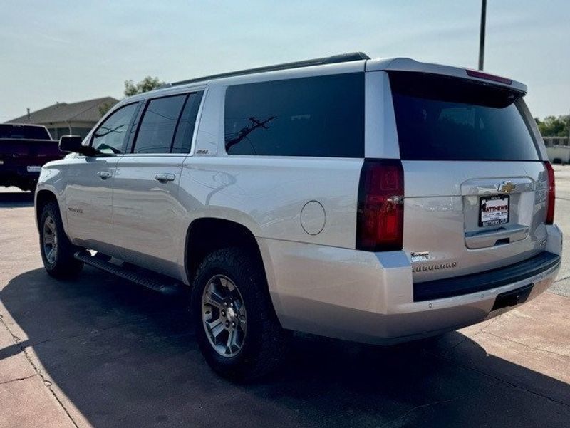 2020 Chevrolet Suburban LTImage 7