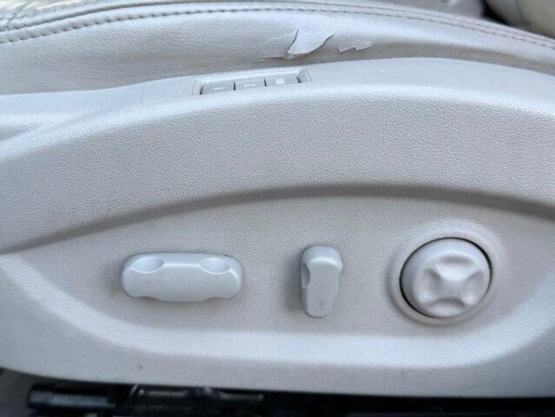 Used 2013 Buick LaCrosse Premium 1