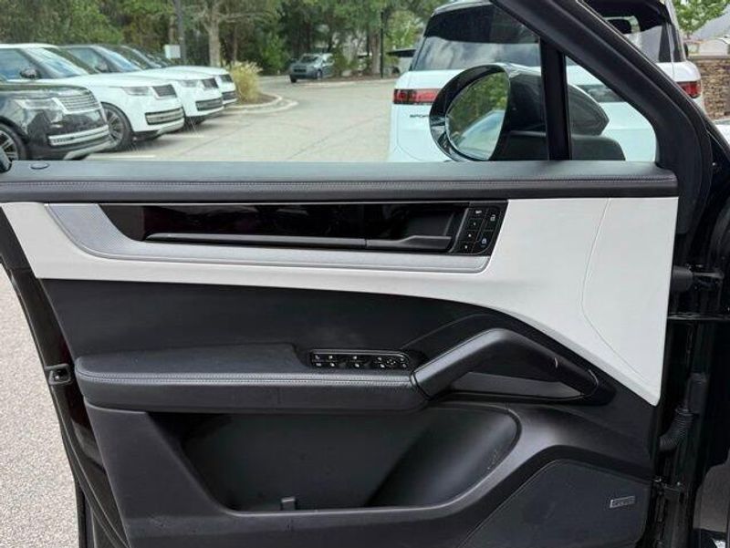 Used 2024 Porsche Cayenne E-Hybrid