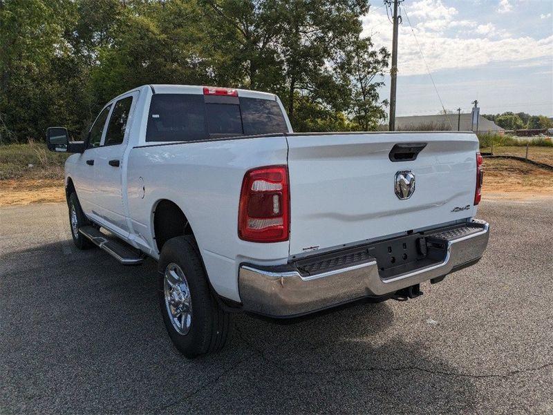 2024 RAM 2500 Tradesman Crew Cab 4x4 6