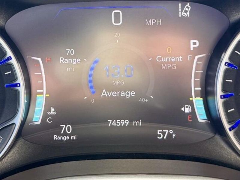 Used 2023 Chrysler Pacifica Touring LImage 18