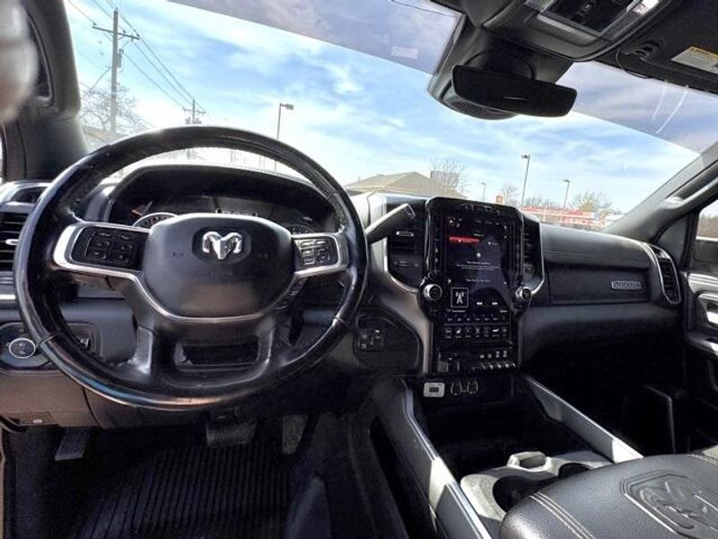 Used 2020 RAM 3500 LaramieImage 9