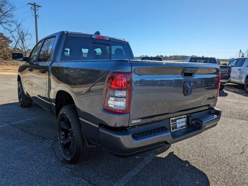 2024 RAM 1500 Tradesman Crew Cab 4x4 5