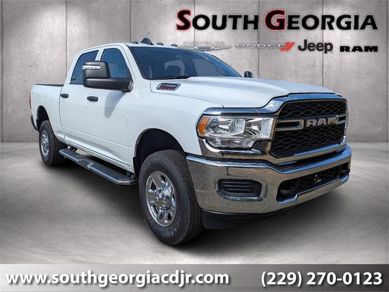 2024 RAM 2500 Tradesman Crew Cab 4x4 6