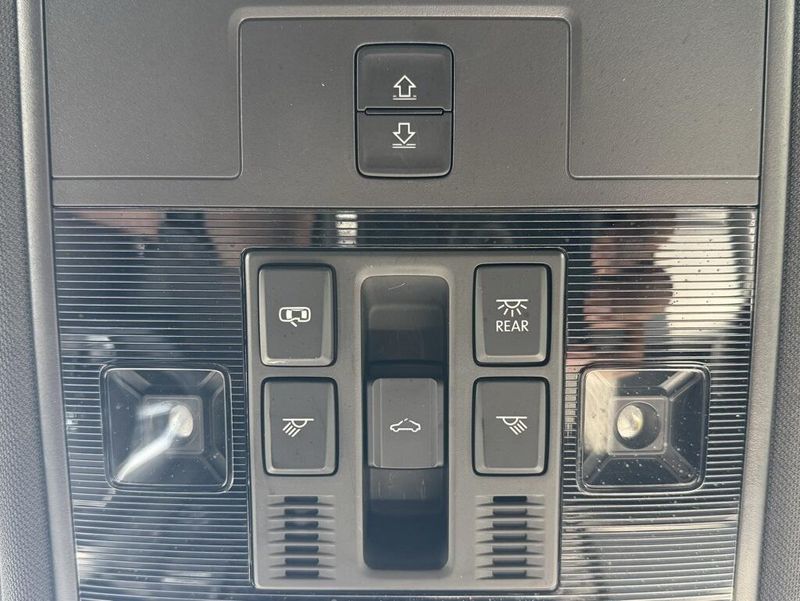2023 Volkswagen Atlas Cross Sport 3.6L V6 SELImage 37