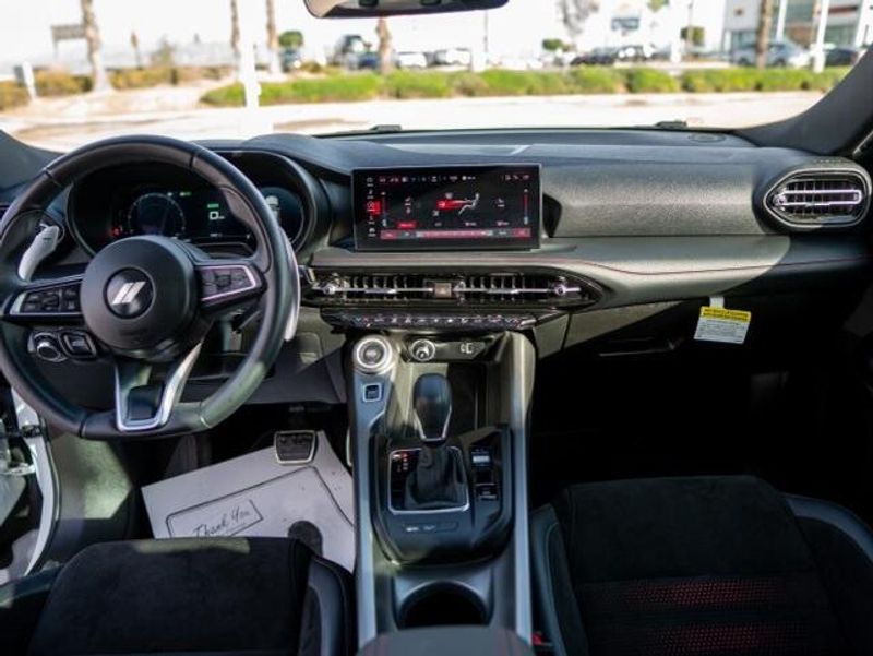 2024 Dodge Hornet R/TImage 11