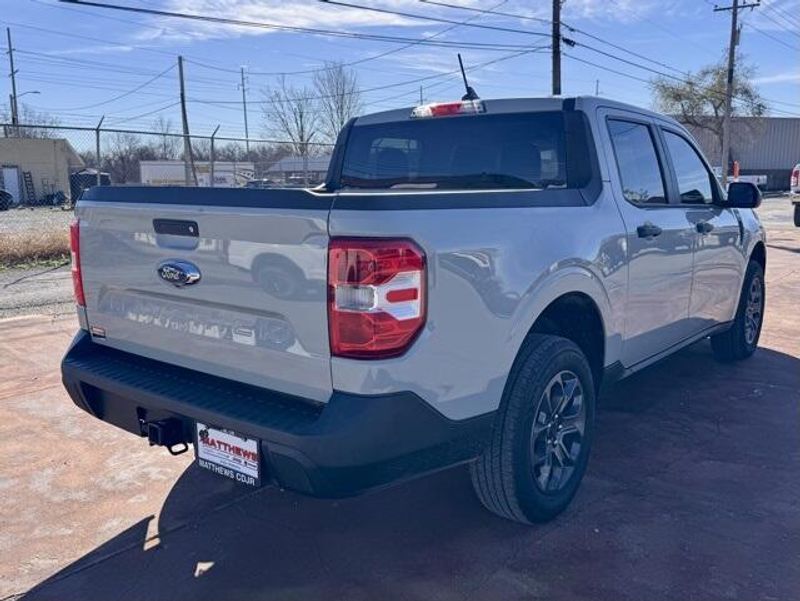 Used 2022 Ford Maverick XLTImage 5